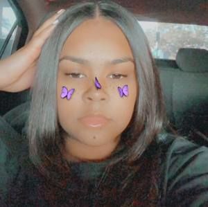 Meet your Posher, Tina